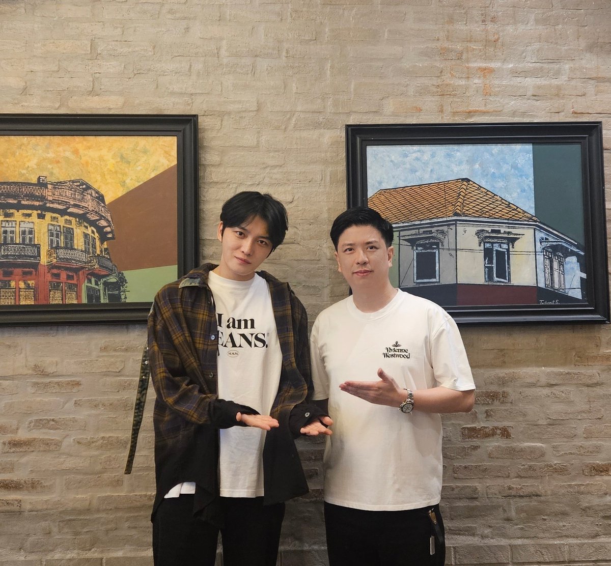 yuthcroy's tweet photo. ขอบคุณ คิมแจจุง ที่แวะมาทานร้าน เสวย ครับ ♥️☺️🙏🇰🇷

เป็นศิลปินที่ชอบและติดตามอยู่แล้วเป็นการส่วนตัว.
นิสัย และ มารยาทดีมากๆ กับทุกคน. 
항상 응원 하겠습니다! ❤️‍🔥

#김재중 #재중 #KIMJAEJOONG
#JAEJOONG #ジェジュン #金在中
#J_PARTY_HOME_BKK 
#사보이 #방콕씨푸드 #뿌팟풍커리 https://t.co/q3sAB4I2OI