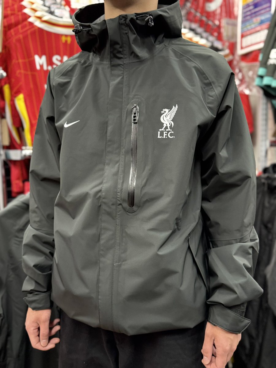 🔴 #リバプール 24-25 👕Storm-Flt レガシー シェル ジャケット （モス
