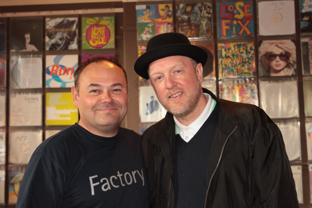 FactoryRecCol's tweet photo. Factory Records world's 1st factory Records exhibition 2011 Manchester M1 Ducie Bridge Public House, owner collector curator Colin Gibbins Pic Vin Cassidy Section 25 & Ian Tilton #factoryRecords
@neworder
@DuruttiColumn
@wearejames
@acrmcr
@Happy_Mondays
#faccolmanc #TonyWilson https://t.co/hofXGGsLr7