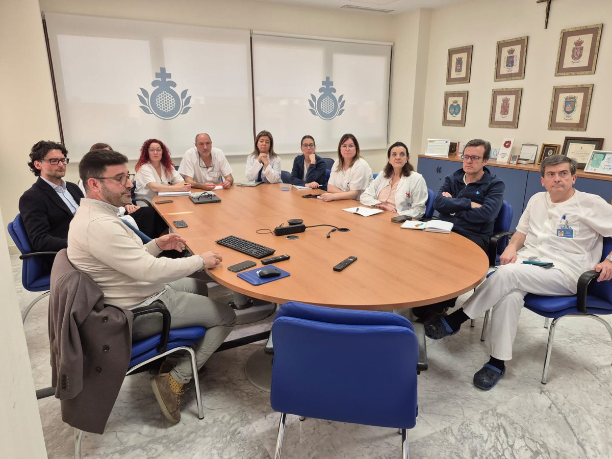 Hospital San Juan de Dios del Aljarafe (@hsjd_aljarafe) on Twitter photo 🏥🔎 El <a href="/HSJD_Aljarafe/">Hospital San Juan de Dios del Aljarafe</a> es uno de los 24 hospitales españoles que participan en un nuevo estudio de <a href="/unisevilla/">Universidad de Sevilla</a> que busca analizar la complejidad de #cuidados en los hospitales públicos
diariodesevilla.es/sevilla/enferm… 🏥🔎 El <a href="/HSJD_Aljarafe/">Hospital San Juan de Dios del Aljarafe</a> es uno de los 24 hospitales españoles que participan en un nuevo estudio de <a href="/unisevilla/">Universidad de Sevilla</a> que busca analizar la complejidad de #cuidados en los hospitales públicos
diariodesevilla.es/sevilla/enferm…