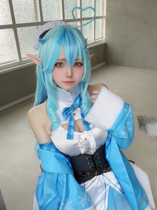 Twitterのコスプレ画像17