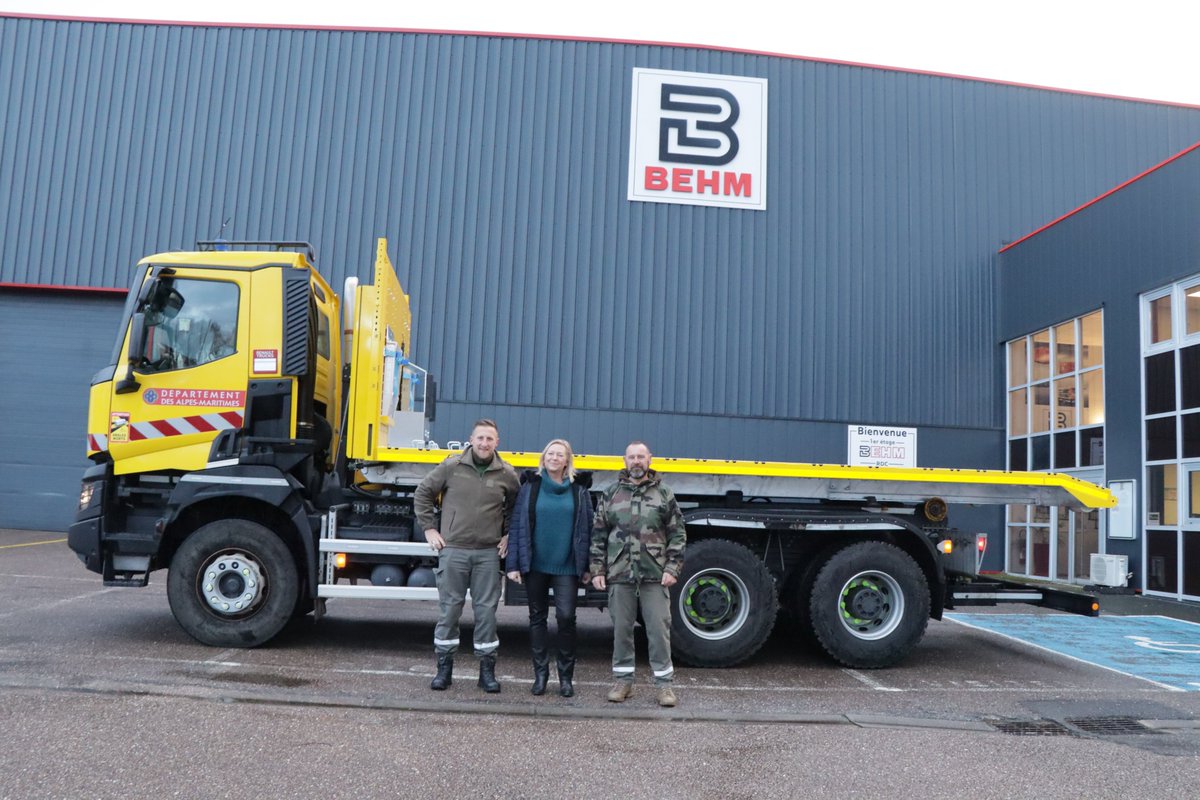 Cellule plateau renforcée

Nous remercions #Force06 pour leur confiance

Berce sélectionnée par <a href="/ugap/">UGAP</a>  Incendie &amp; Secours

<a href="/AlpesMaritimes/">alpesmaritimes</a>