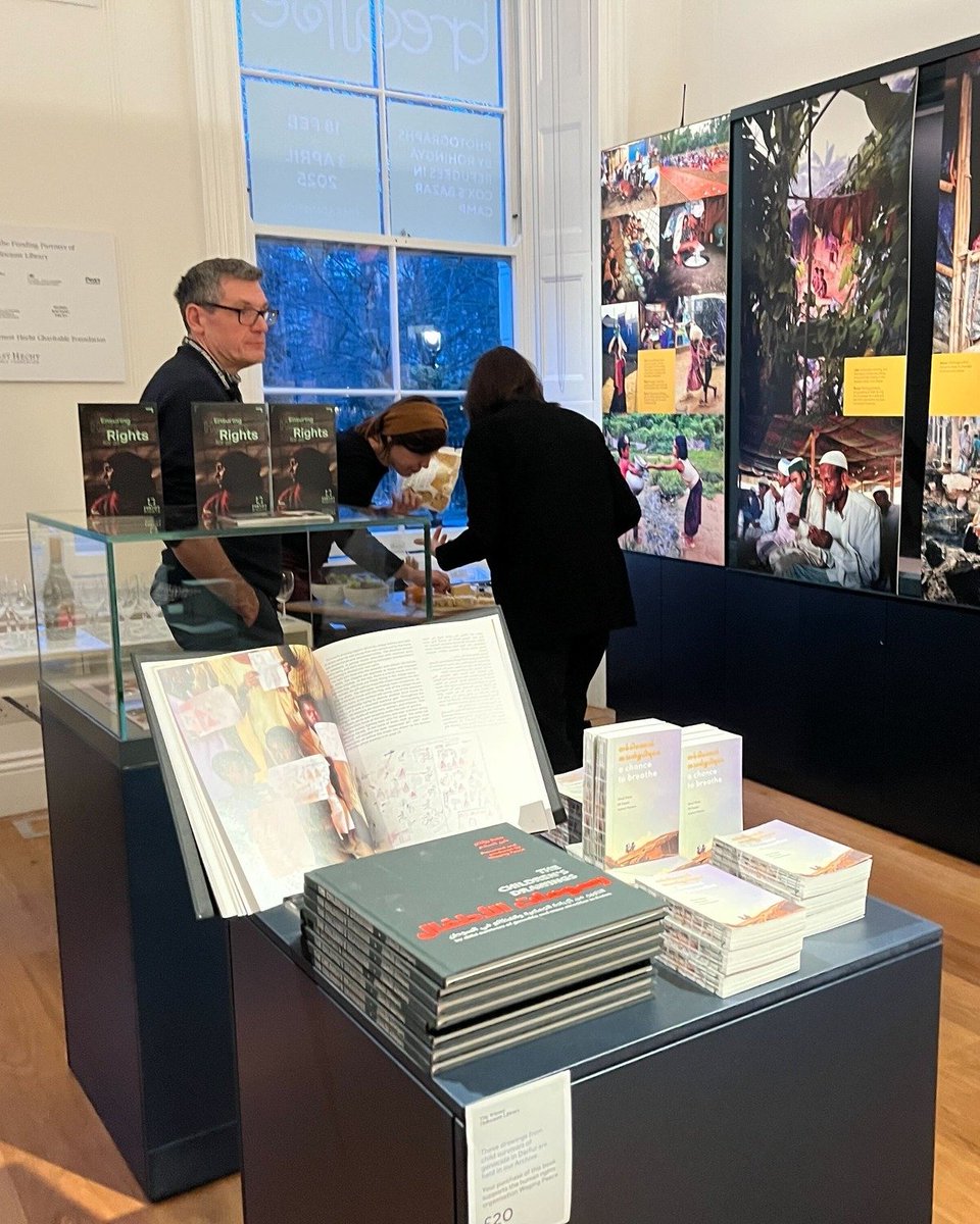 Rohingya Photography in London 🇬🇧

Last week, <a href="/FortifyRights/">Fortify Rights</a> and <a href="/wienerlibrary/">The Wiener Holocaust Library</a> launched 𝘼 𝘾𝙝𝙖𝙣𝙘𝙚 𝙩𝙤 𝘽𝙧𝙚𝙖𝙩𝙝𝙚, an exhibition showcasing photographs by Rohingya artists <a href="/azimulhas/">Azimul Hasan</a>, <a href="/Dilkayas2/">Dil Kayas</a>, and <a href="/OmalKha/">Omal Khair</a>. The exhibition runs until April 3. Bit.ly/4bcMna2