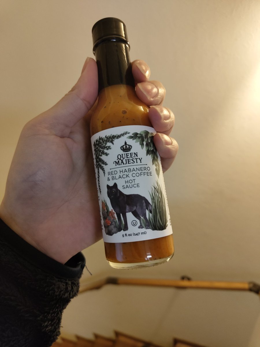 illyankash's tweet image. #HotSauceBar
恵比寿で露店立ってたから買ってみた
激辛ソース