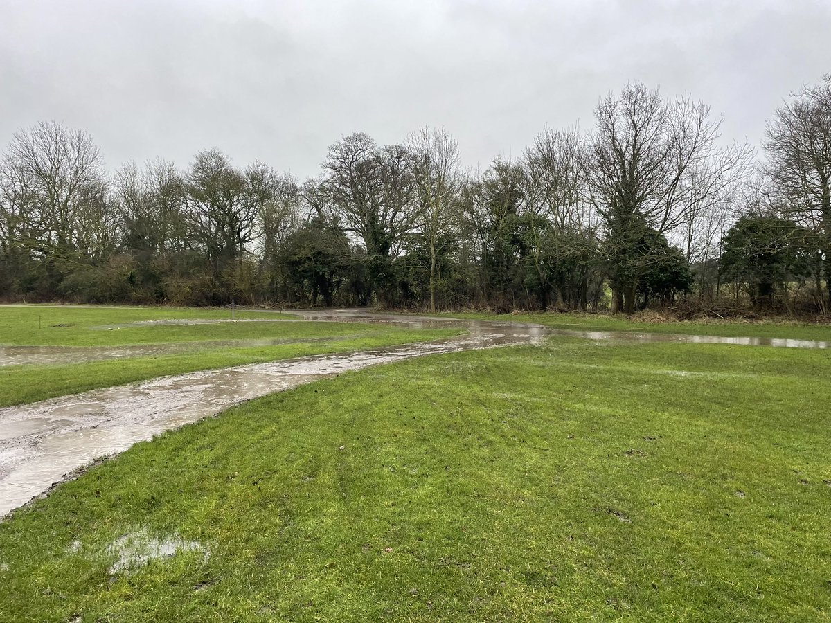 Greens_RGC's tweet photo. 🚨🚨🚨 COURSE CLOSED 🚨🚨🚨

After heavy rain overnight the course is completed waterlogged and unsafe for play 

Water in places we have never seen before 

Will keep you updated sorry for any inconvenience https://t.co/wVoicrenDL