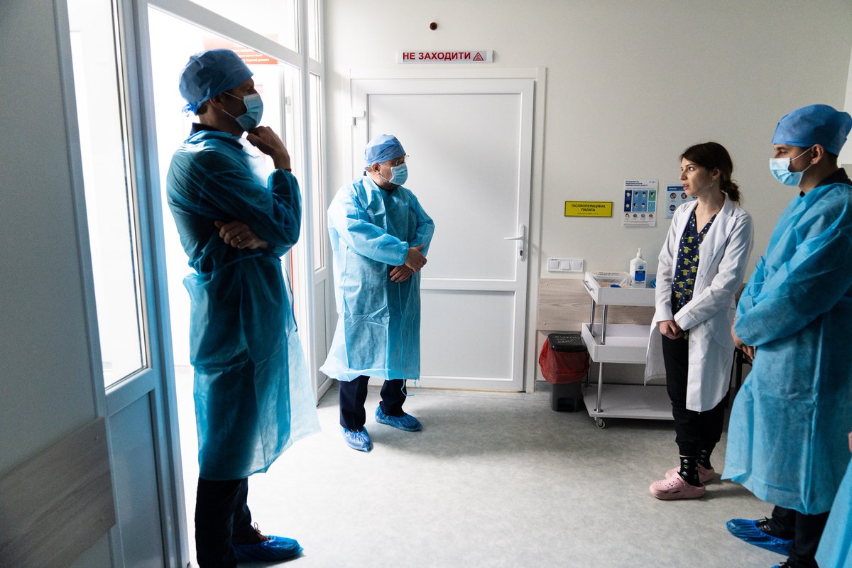 3 years since the war began in Ukraine, over the next weeks follow our CEO, James Gough and Ukraine Faculty Lead, Michael Samatowka, as they consult Ukrainian surgeons and health officials how we can best support them in the surgical training capacity at this challenging time.