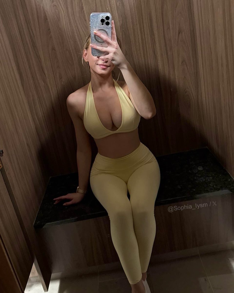 If you’re seeing this right now, I hope you have a wonderful week 💕 remember to take care of yourself