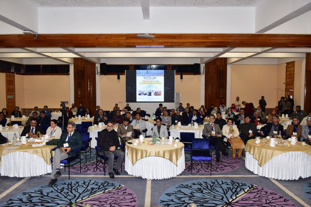 Attended SAMAGAM-2025, organized by #NOTTOtransplant &amp; SOTTO, J&amp;K. A vital platform to discuss advancements in organ transplant services and medical care. J&amp;K SOTTO is working to enhance healthcare facilities in this field.
Appreciate the efforts of medical experts and