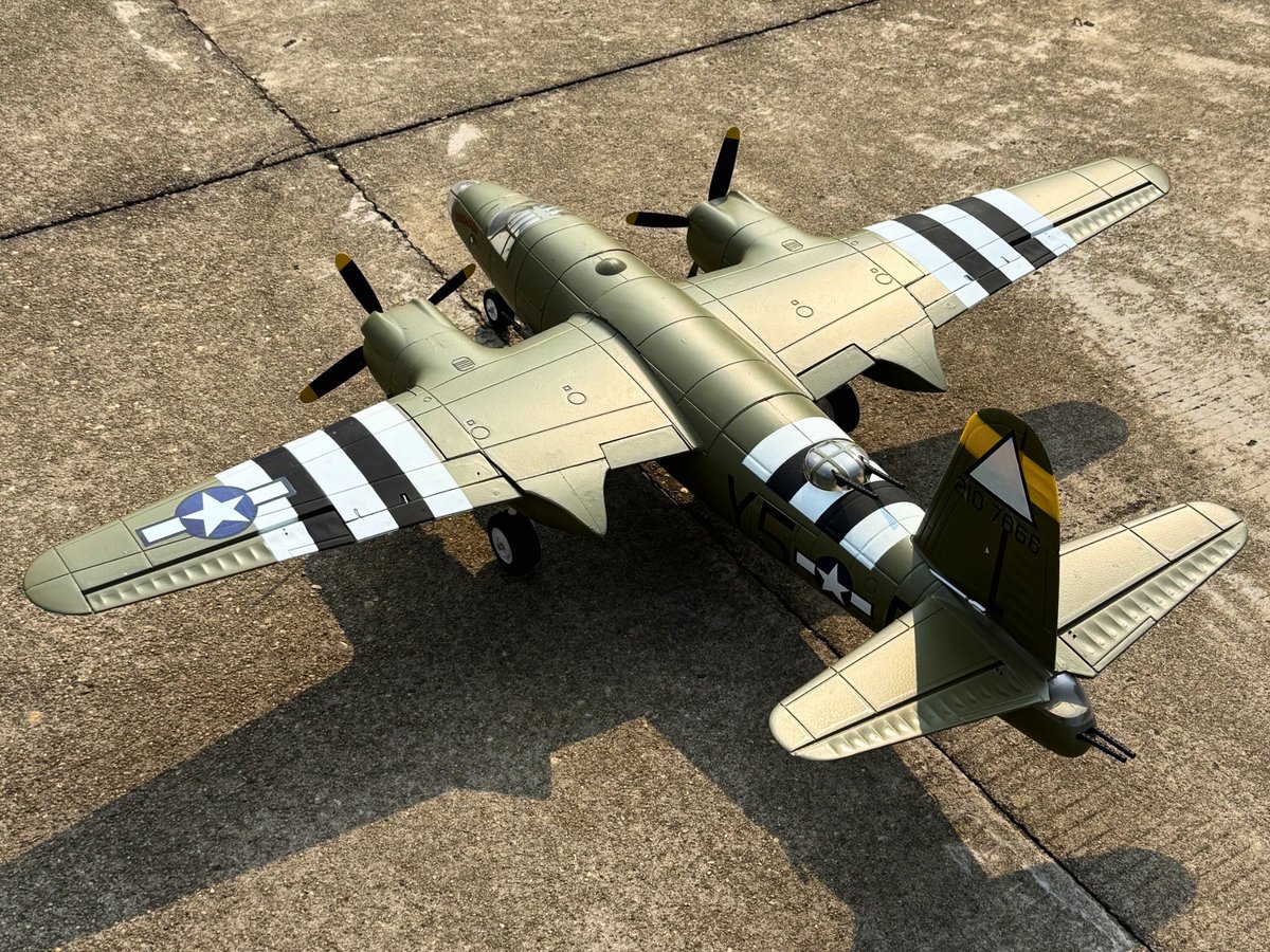 dynamhobby's tweet image. 𝐃𝐲𝐧𝐚𝐦 𝐁-𝟐𝟔 𝐌𝐚𝐫𝐚𝐮𝐝𝐞𝐫 1.5m wingspan masterpiece. Twin 4S power + functional flaps = ultimate control for thrilling maneuvers.

Green: dynamrc.com/products/b26-m…
Silver: dynamrc.com/products/b-26-…

#dynam #rc #rcairplane #rcplane #B26 #Marauder #1500mm #WarbirdPlane