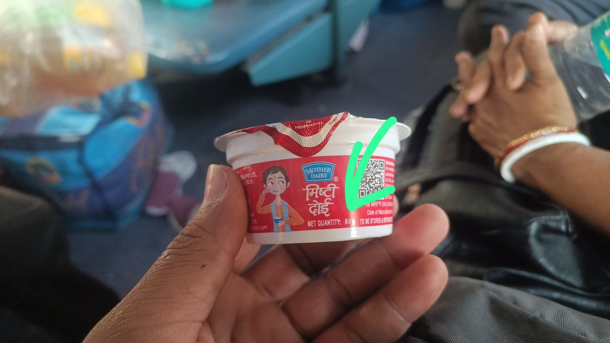 मदर डेयरी के 80 ग्राम मिष्टी दही का प्राइस नॉर्मल मार्केट में ₹15 एमआरपी होता है जबकि ट्रेन में मदर डेयरी के ही 80 ग्राम मिस्टी दही का एमआरपी रूपीस 25 होता है?

क्या रेलवे में सामान बेचने के लिए रेलवे कंपनियों पर अलग से टैक्स लगाती है?

<a href="/drmdhnecr/">DRM/DHANBAD</a> 
<a href="/ECRlyHJP/">East Central Railway</a> 
<a href="/RailwaySeva/">RailwaySeva</a>