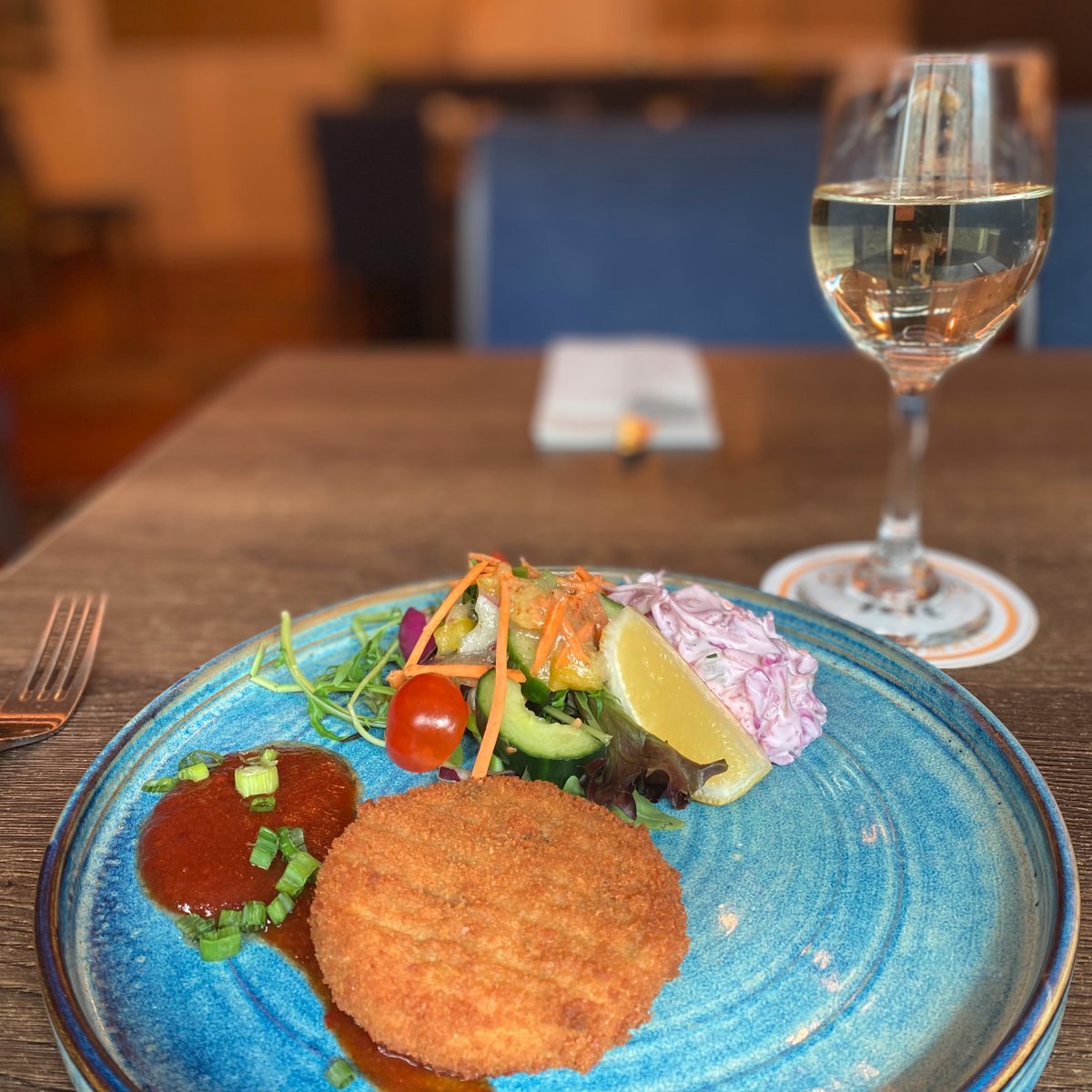 🍽️🍷  Lunch at Gleesons?

Choose from a delicious menu with an array of dishes for you to choose from.

#Lunch #Roscommon #GleesonsRoscommon #localproduce