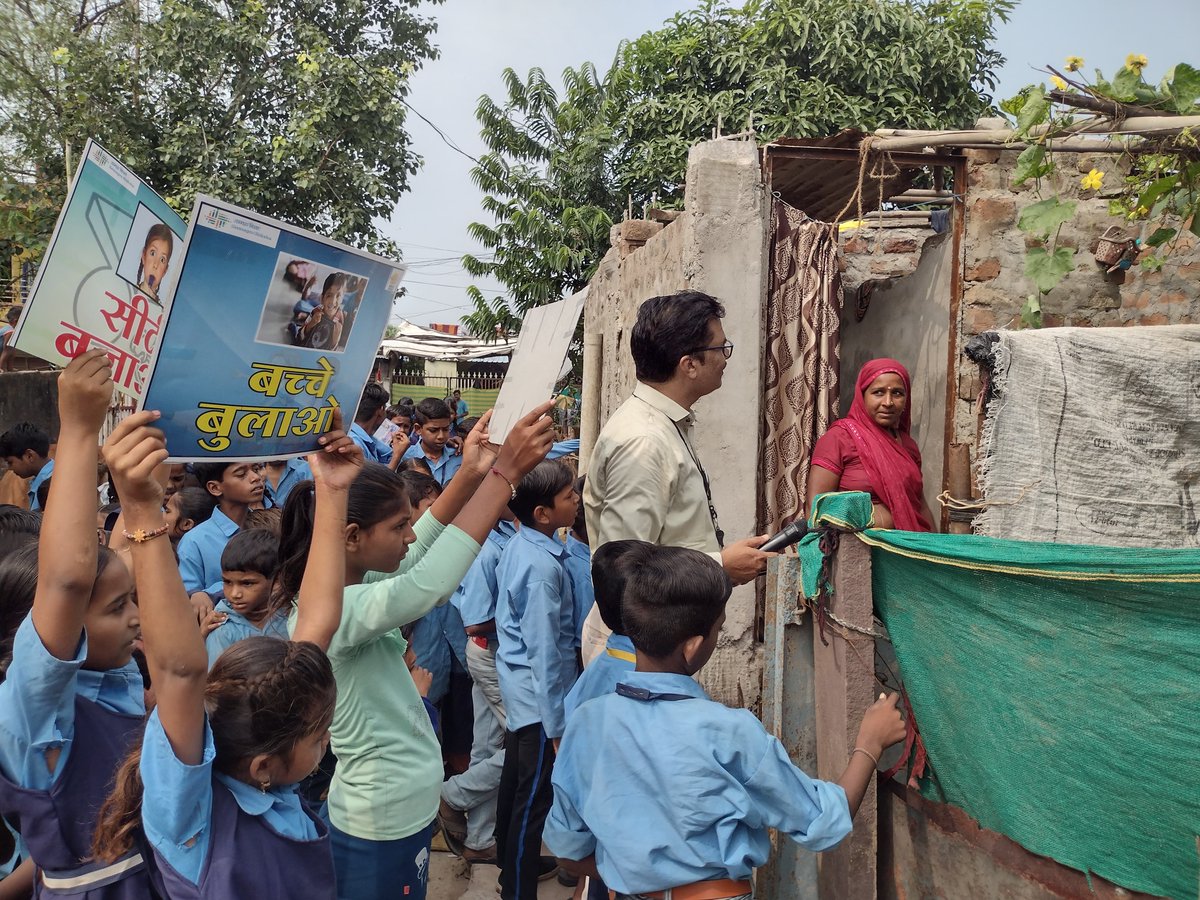mpnipun's tweet photo. 🎉 Proud moment for Narmadapuram!

The 'सीटी बजाओ, बच्चे बुलाओ अभियान', led by NP Yogesh Pratap Singh, wins the SKOCH Award! 🏆

From 5 to 155 schools, impacting 115 Sarpanchs &amp; 300 Siti Captains—now scaling to 1,136 govt schools! 🚀 #FLN #EducationInnovation #MissionAnkur https://t.co/KIPz3HsHSO