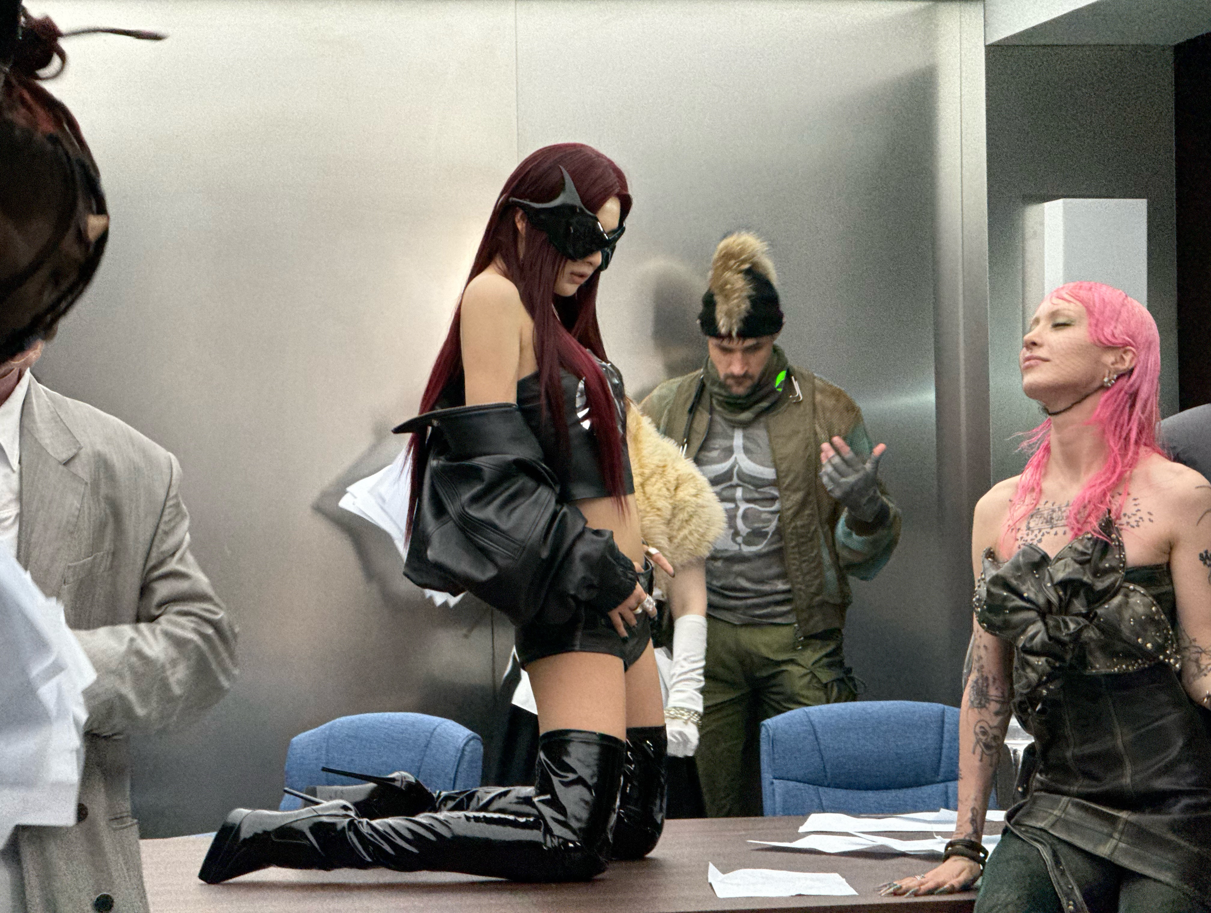 GkisUv_XQAA0kBY?format=jpg&name=4096x4096