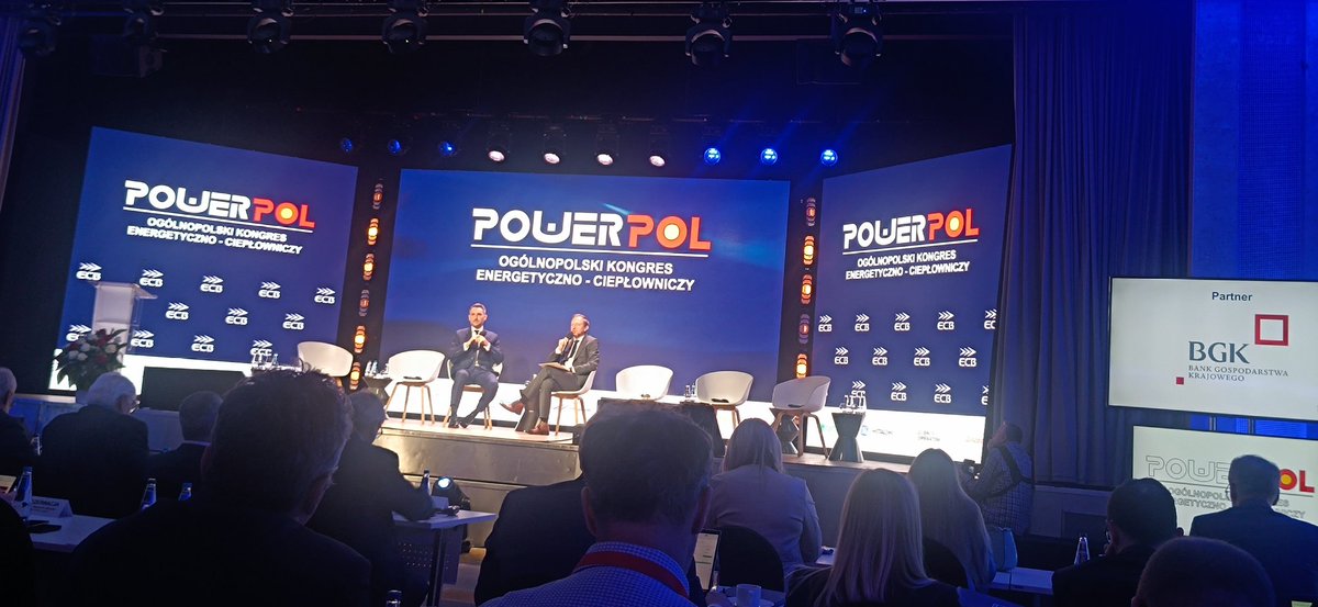 sylwiabuzniak's tweet image. Debata otwierająca  na #PowerPol @ECBPL z udziałem Pełnomocnika rządu ds.strategicznej infrastruktury energetycznej Wojciecha Wrochny
🔹decyzja KE w kontekście zgody na dofinansowanie do elektrowni jądrowej
🔹ceny energii jako klucz do konkurencyjności