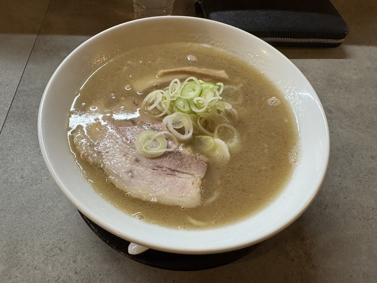 ◎▼◻︎× tweet media