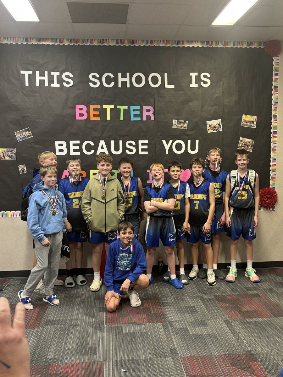 WahoopsBball's tweet image. Congrats to our 6th grade boys for going 3/3 and taking home the gold medal🥇 at the Yutan tournament over the weekend! Nice job, boys and coaches!👏
#Wahoops #youthbasketball