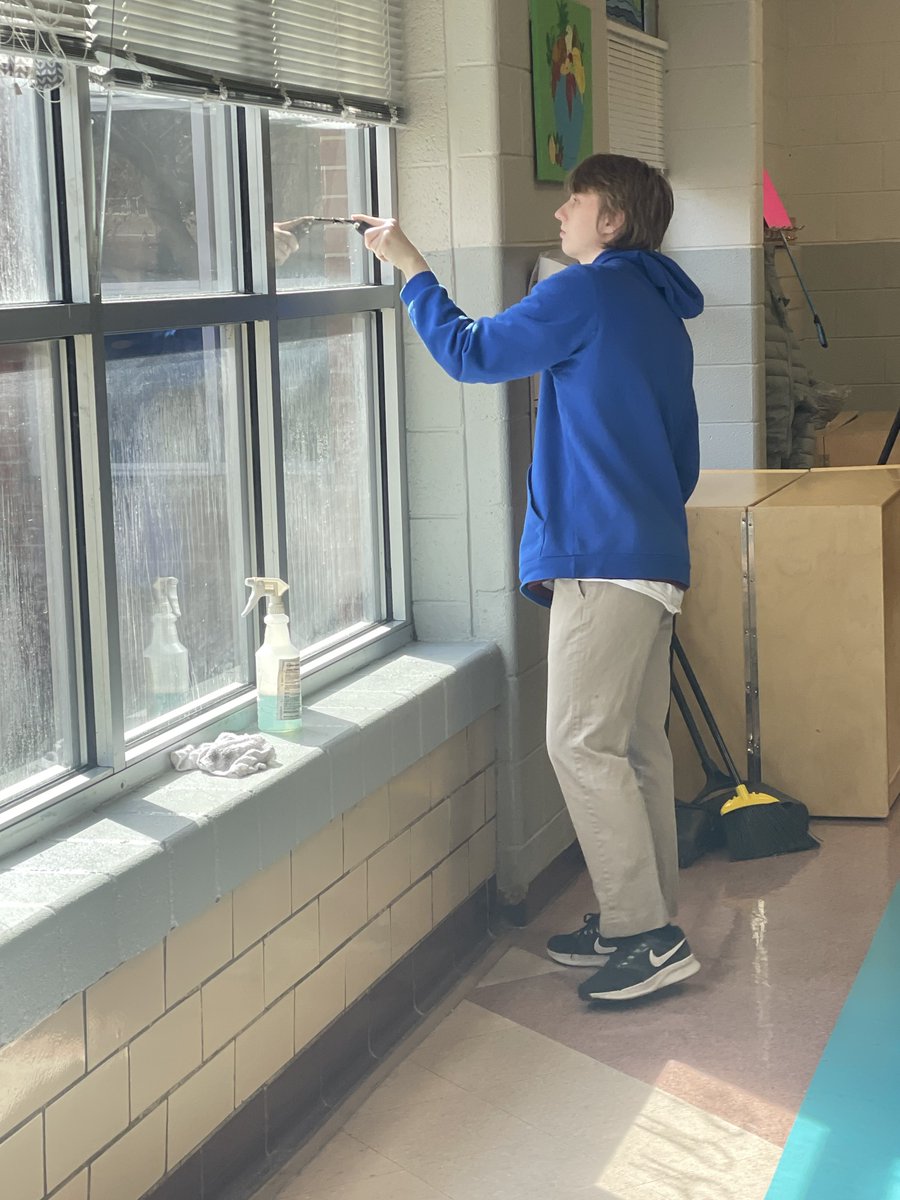 Zeke, Kylen &amp; Zakayla have been working hard with Mr. David in the afternoons at Johnson Elementary School on some custodial tasks!

#WBLinTN