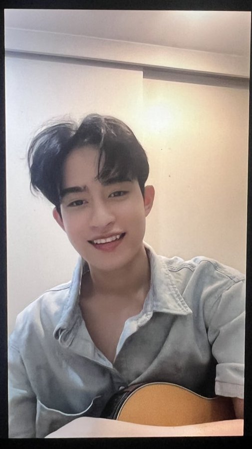 SeekAdream_Go's tweet photo. 🥰 บาร์โค้ดฝันดีนะจ๊ะคนเก่ง 😴💤
Sweet dream Barcode
@BarcodeTin
#BarcodeNiceNight
#Tinnasit
#unit https://t.co/05Gfmewebj