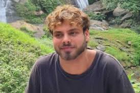 Heartbreaking and HORRIFYING! 

ALON OHEL has been hold his entire time as a hostage, in Gaza, STARVING in CHAINS.

Several shrapnel wounds in his body since October 7th 2023 have NOT been treated and for a wonderful piano player, the ones in his eye may leave him permanently
