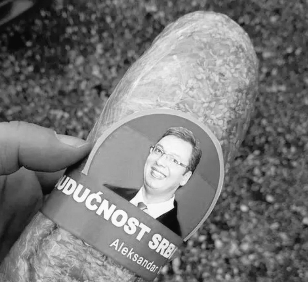 Srcenispantelej's tweet image. JPU Pčelica potrošila oko 2.000.000 dinara namenjenih ishrani dece na preko 10.000 sendviča za SNS miting – a te sendviče niko nikada nije platio! Tužilaštvo ima sve informacije. Kada će Svetlana Mitić i njeni saradnici biti uhapšeni i procesuirani? #PUPMAJ #Korupcija #Pravda