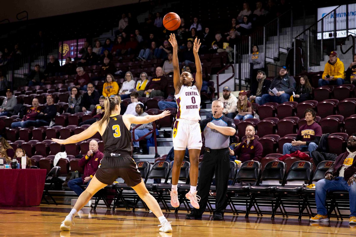 HoopHeroines (@hoopheroines) on Twitter photo Madi Morson | <a href="/mnmorson0/">Madison Morson</a>
26 points
10-of-19 fg's
2-of-4 3's
4-of-4 ft's
5 rebounds
1.04 PPP
...in <a href="/CMUWBBall/">Central Michigan WBB</a> 56-43 win over Western Michigan. Madi Morson | <a href="/mnmorson0/">Madison Morson</a>
26 points
10-of-19 fg's
2-of-4 3's
4-of-4 ft's
5 rebounds
1.04 PPP
...in <a href="/CMUWBBall/">Central Michigan WBB</a> 56-43 win over Western Michigan.