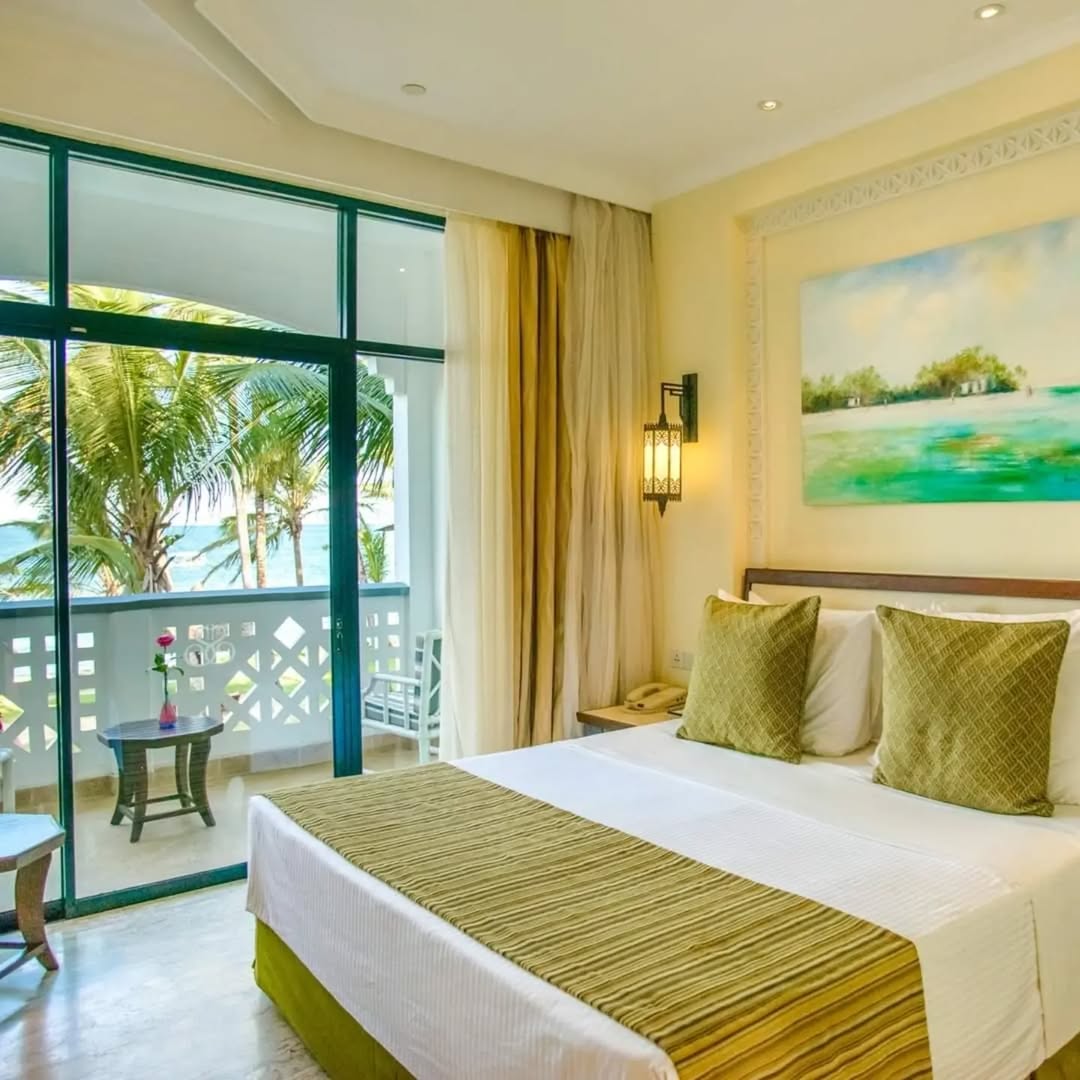 onedancesafaris's tweet image. Beach bliss surrounded by the sun, sand and the serenity for you to relax and rejuvenate awaits at Sarova Whitesands Beach Resort. 

This is a sanctuary where you'll find solace amidst endless ocean views. 

#MagicalKenyaOpen
#visitkenya #Travel #Easter #vacation