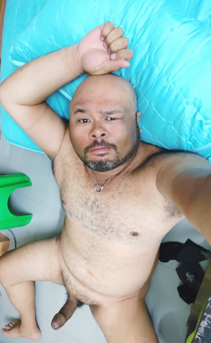 爸下班啦，过来舔舔乖😘