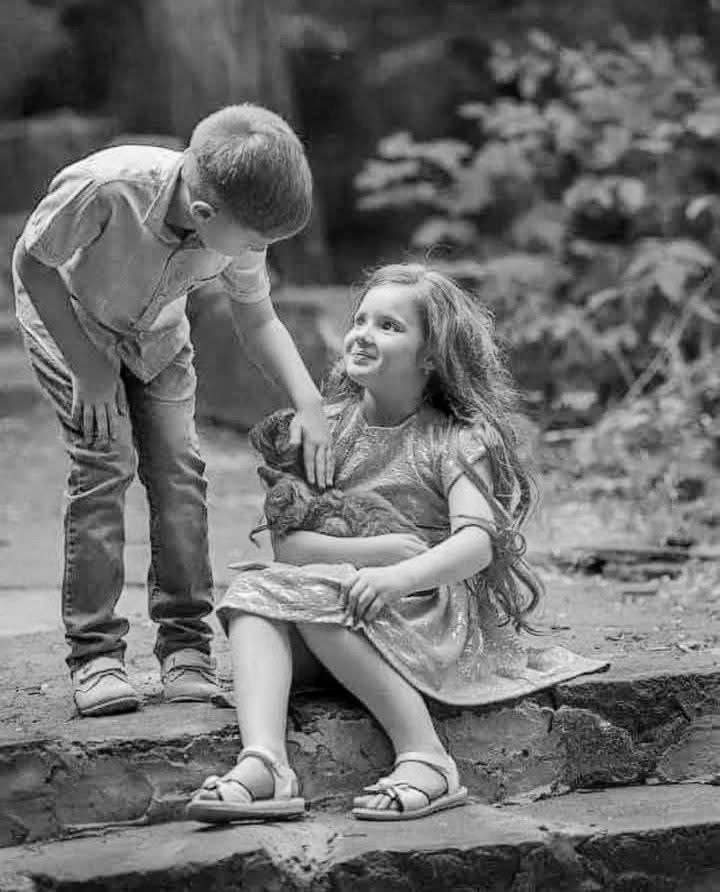 2roro_'s tweet image. _ الخاطر الذي لا تعرف كيف تجبره ، لا تكسره ..
والجميل الذي لا تقدر أن ترده ، لا تنكره ..👌🏻💔
.