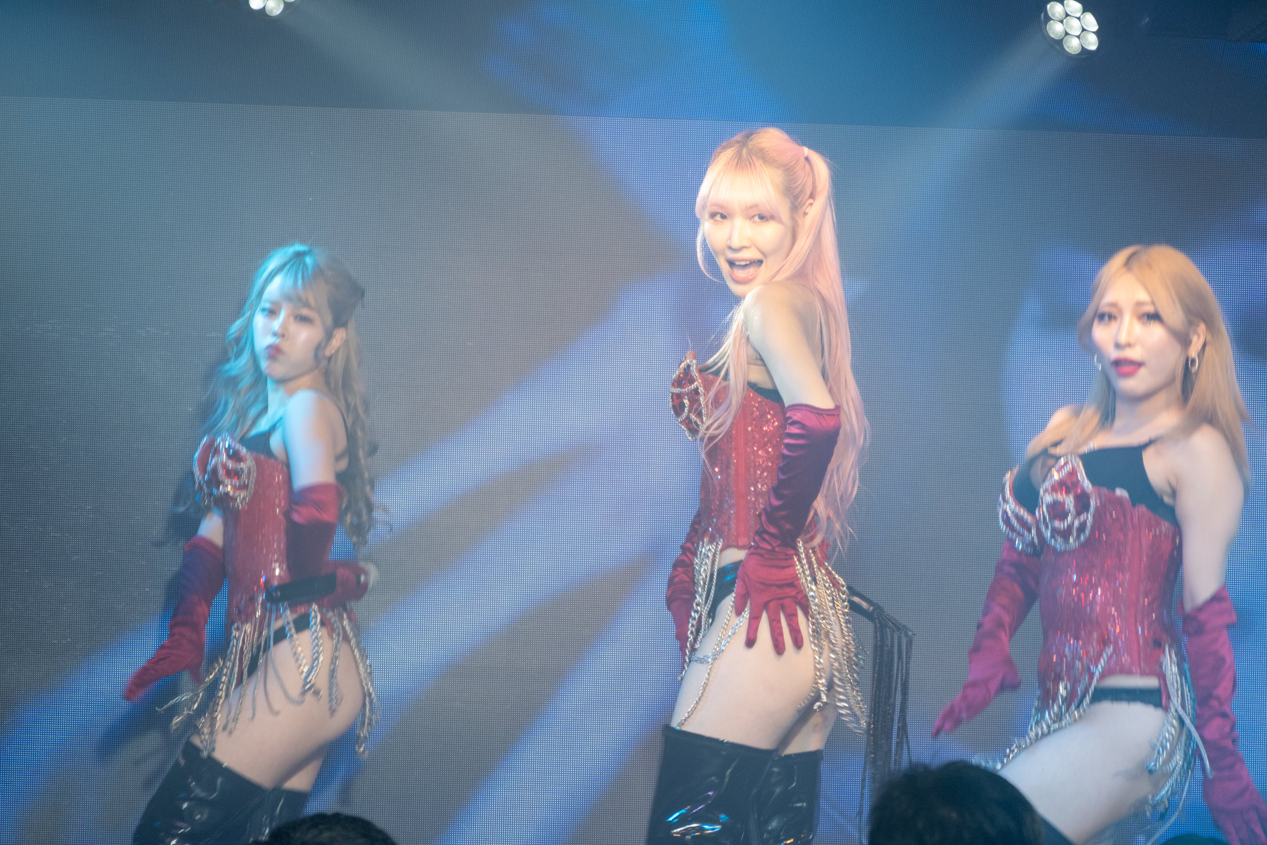 しのんぴ (@4non_burlesque) / X