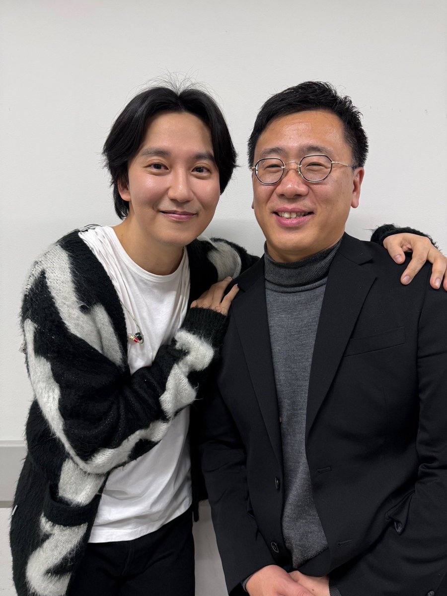 furuyamasayuki0's tweet image. 今日は久々に「2025 KIM NAM GIL FANMEETING TOUR 'Road to Gil'」埼玉公演でキム・ナムギルさんと再会を果たしました☺️絶好調のナムギル節に、あ〜、この感じ👍っていうなんとも言えない心地よさに🥰4時間越えのファンミでしたが、あのトークの面白さは唯一無二だと思います‼️再会、嬉しかったです😉