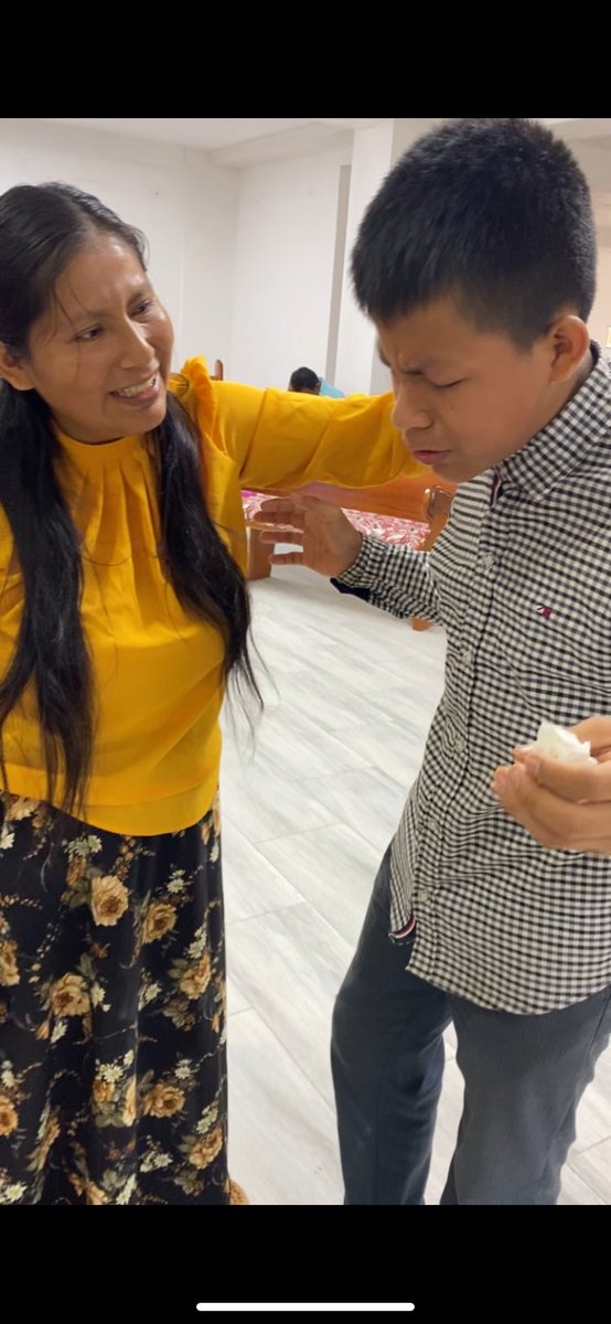 EcMissions's tweet image. 13 year old Isaias received the Holy Ghost yesterday In Puyo church! Glory to God! The fire is falling in La Amazonia! 🙌🔥