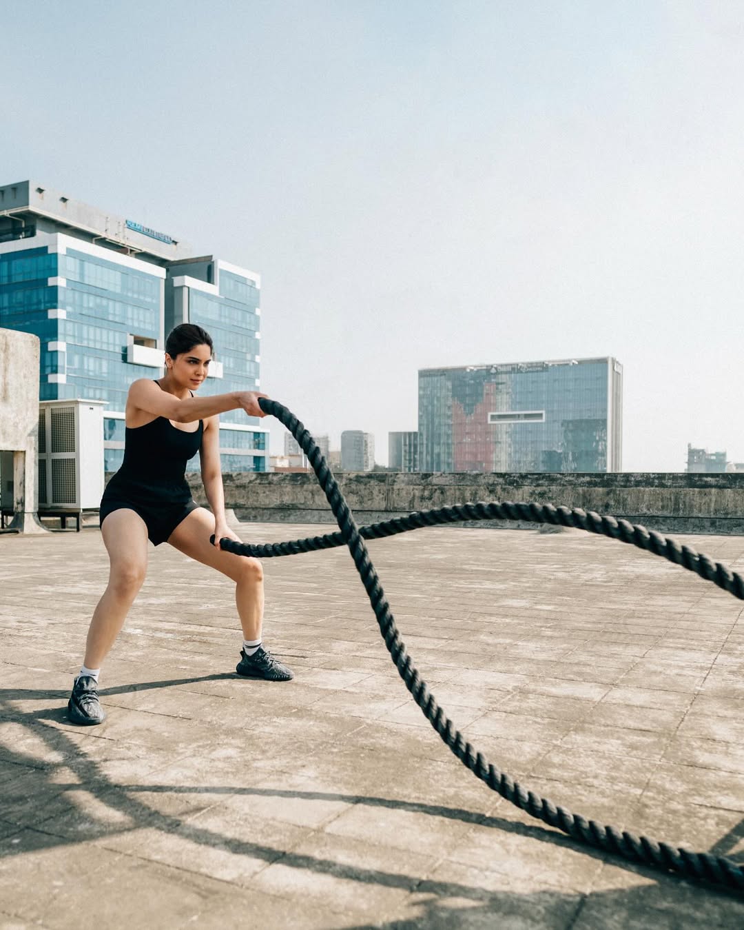 GkjQ90cWAAALHa-?format=jpg&name=large