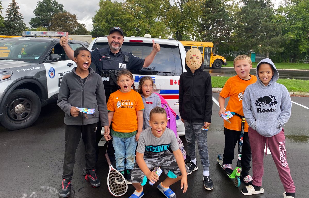 PCPappy's tweet image. Wet roads can be sneaky! Slow down, give yourself extra stopping distance, and avoid sudden moves—your tires aren’t fans of surprise slip ’n slides. #DriveSafe #WetRoads #PappysTips