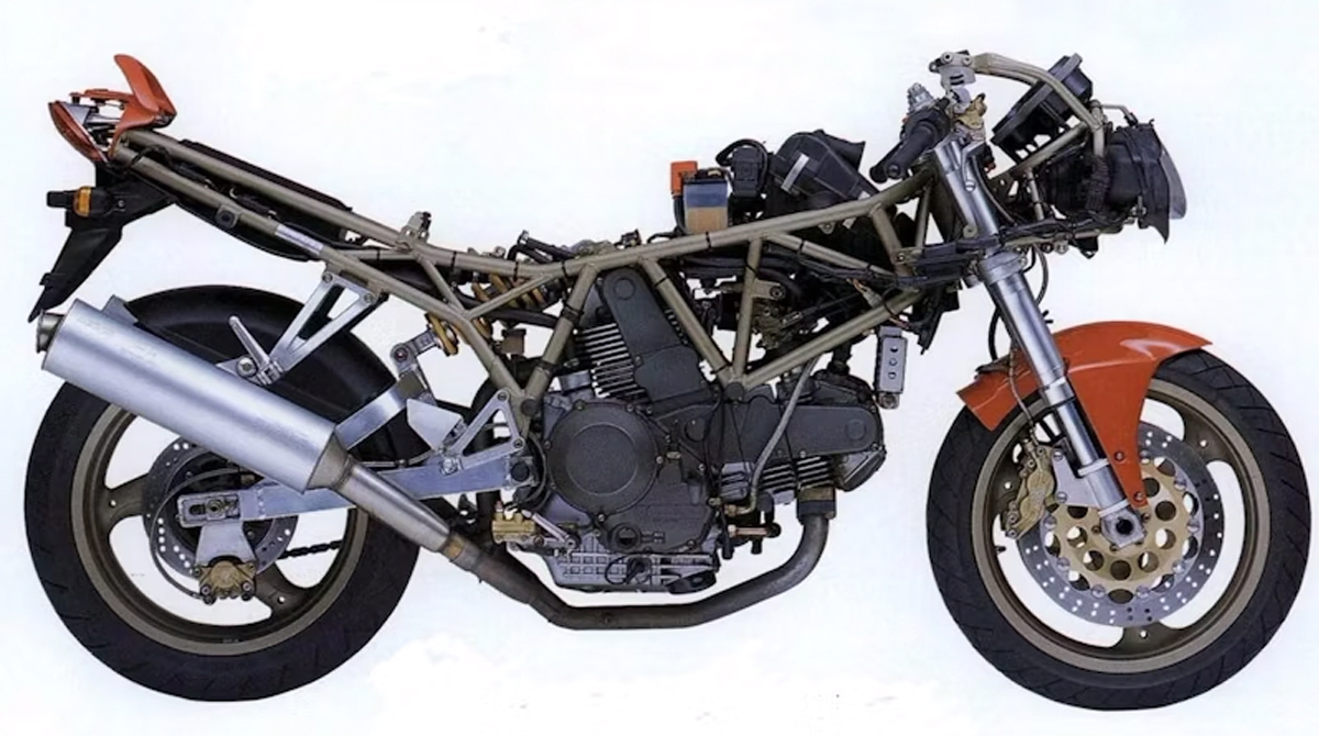 SPORTSBIKESHOP's tweet photo. Is this week’s #FrameFriday too easy? If you know what it is, please comment with the year, make and model. We’ll give the right answer in a reply on Monday morning. https://t.co/wvYlqNtlmT