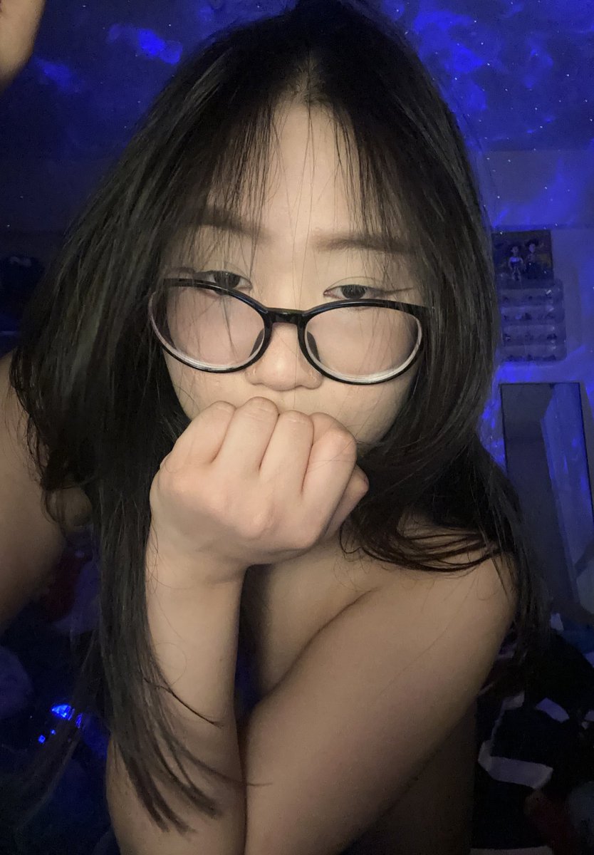 😈🖤🍑👀
onlyfans.com/bow_than