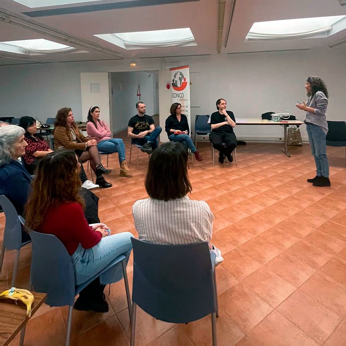Gracias <a href="/CONGDRMurcia/">Coordinadora ONGD Región de Murcia</a> por la charla "Taller Comunicación: Un Espacio para Construir una Cultura Comunicativa". Ha sido una experiencia enriquecedora, donde hemos aprendido algunas estrategias, y explorado la importancia del trabajo en red para mejorar nuestra comunicación.
(1/2)