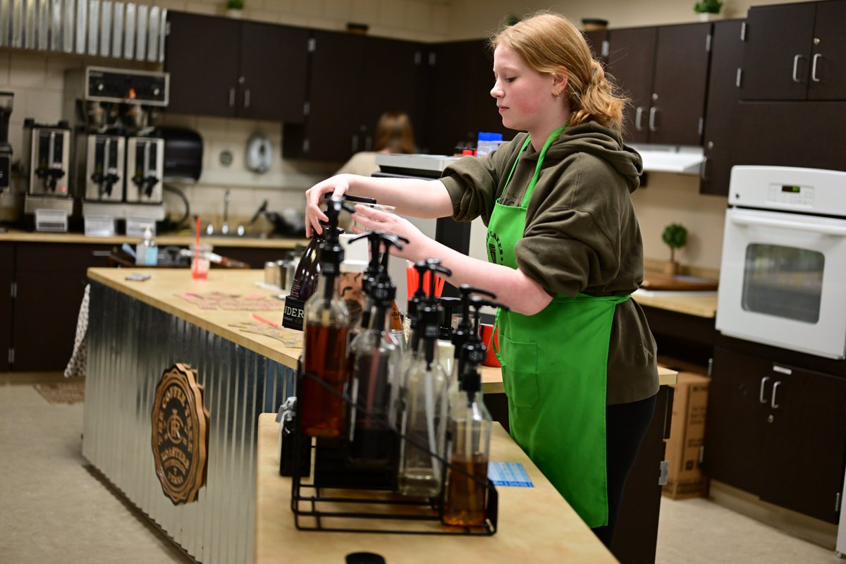 Deer Lakes School District tweet media