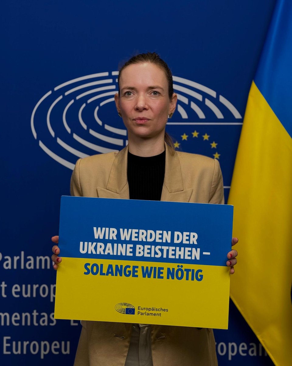 3 Jahre lang wütet Putin mit seinem schrecklichen Angriffskrieg in der Ukraine &amp; zerstört Leben. Es muss endlich Frieden geben, aber keinen Diktatfrieden über die Köpfe der Ukraine hinweg. Auf die USA können wir nicht mehr zählen.
#EuropeUnited muss endlich Wirklichkeit werden!