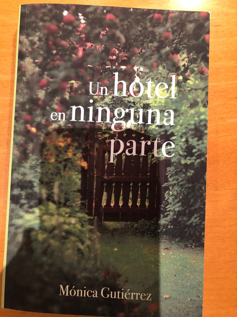 Leyendo a @Mnicaserendipia

lasenyoretabuncle.blogspot.com/2025/02/resena…