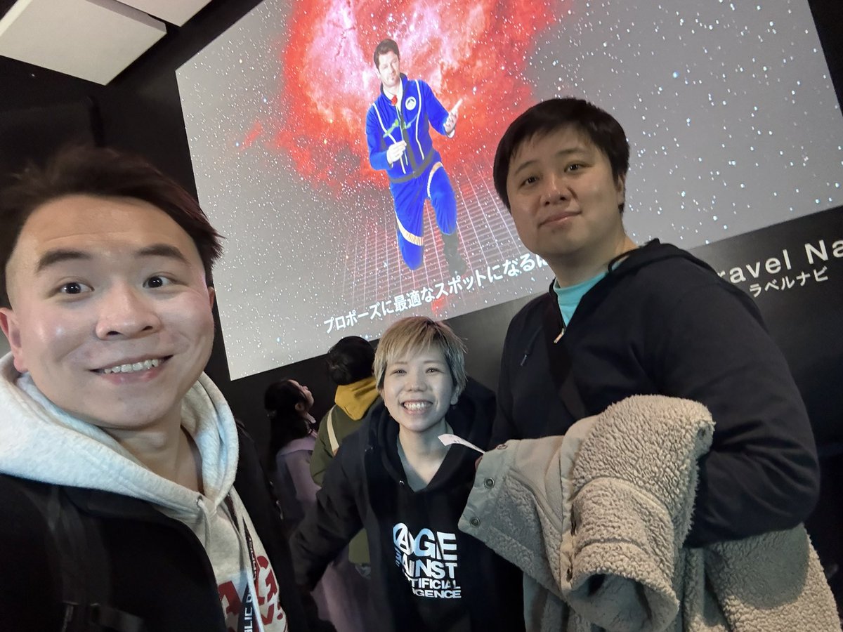 Gao_AR's tweet image. 宇宙に飛ぶ🚀探索楽しかった！
Umiさんありがとうございます♪

マルチプレイと運営もかなり優れています
祝日は普段の何倍も人気が出ますね！

宇宙に探索行動彷徨う

家族連れやカップル是非一度行ってください
未知を探求する心が一気に開けられる！

#TeNQ_VR #STYLY