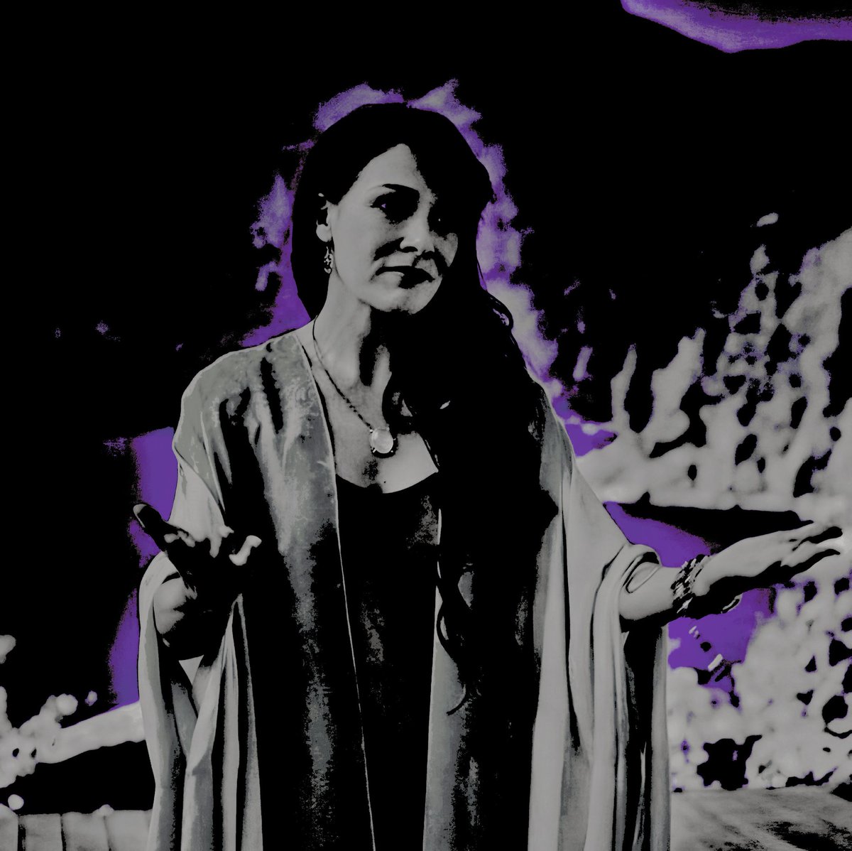 * 𝘔𝘰𝘯𝘢𝘦 .ᐟ (@huntingwive) on Twitter photo 