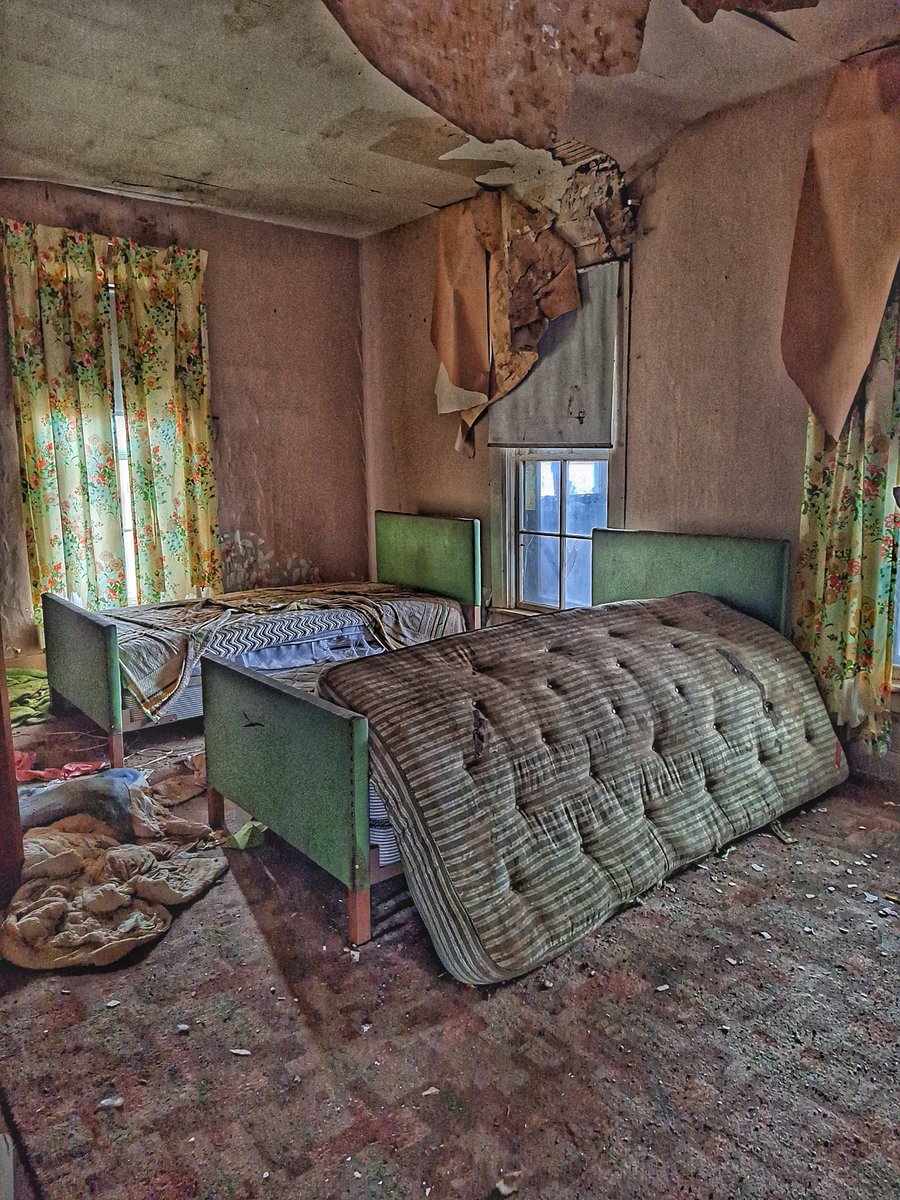 NaomisAdve75894's tweet image. #abandoned #urbex #explo