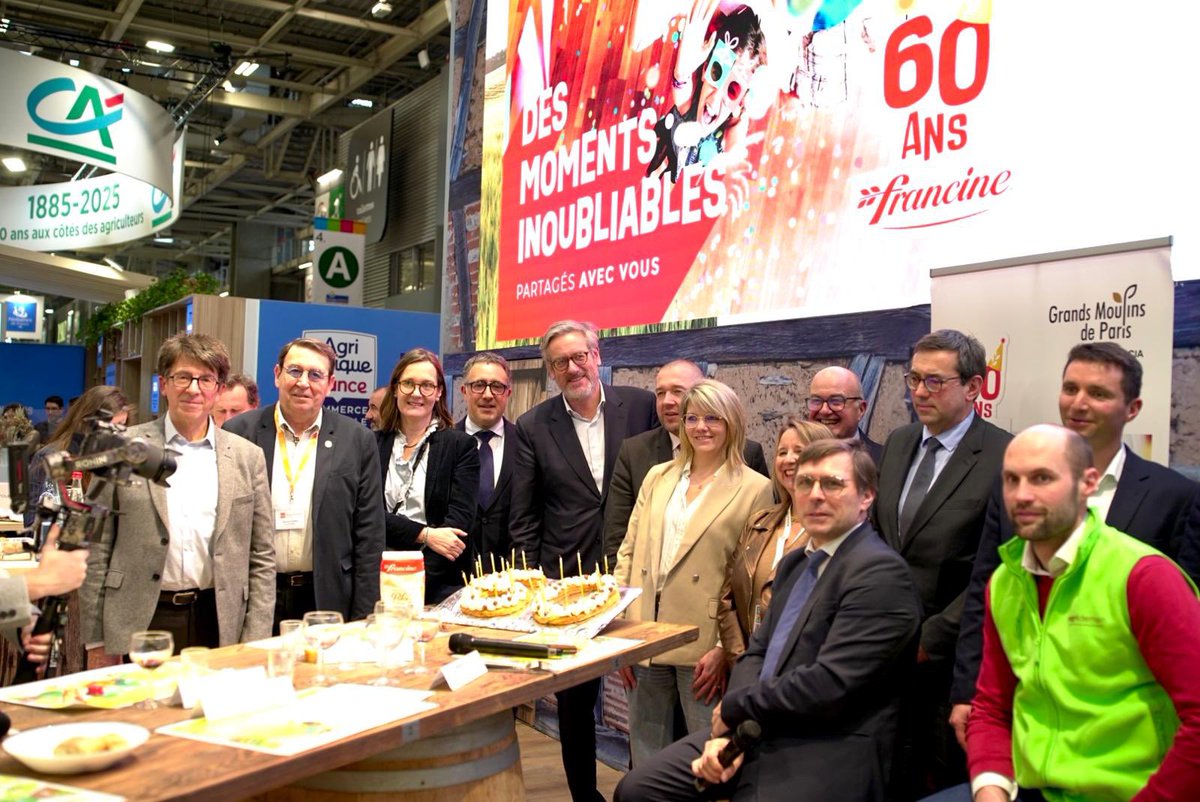 VIVESCIA (@vivescia) on Twitter photo <a href="/ChristophBuren/">Christoph Büren</a> <a href="/pierre_gbenque/">Garcia-Benque Pierre</a> <a href="/MathildeJonet/">Mathilde Jonet🐕🦄🐓</a> <a href="/LionelVuibert/">VUIBERT Lionel</a> <a href="/GdsMoulinsParis/">Grands Moulins de Paris</a> <a href="/ggomez_chef/">Guillaume Gomez</a> <a href="/BanquesAlim/">Banques Alimentaires</a> C'est la fin de cette table d'hôte.
Joyeux anniversaire #Francine ! 🎂 <a href="/ChristophBuren/">Christoph Büren</a> <a href="/pierre_gbenque/">Garcia-Benque Pierre</a> <a href="/MathildeJonet/">Mathilde Jonet🐕🦄🐓</a> <a href="/LionelVuibert/">VUIBERT Lionel</a> <a href="/GdsMoulinsParis/">Grands Moulins de Paris</a> <a href="/ggomez_chef/">Guillaume Gomez</a> <a href="/BanquesAlim/">Banques Alimentaires</a> C'est la fin de cette table d'hôte.
Joyeux anniversaire #Francine ! 🎂