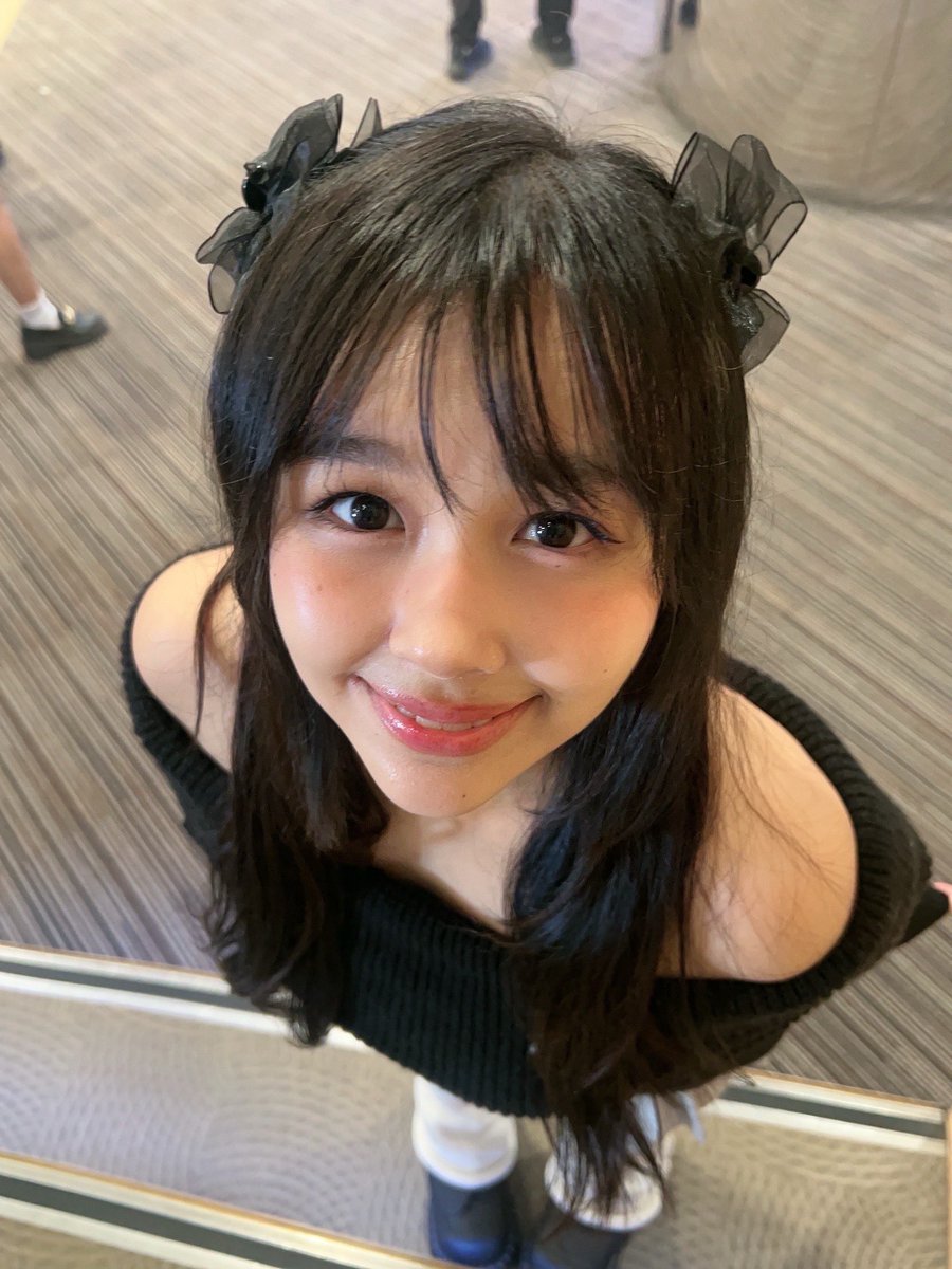 tonight was supposed to be my first stream back on twitch, but shit happened

see u on thursday 🦈