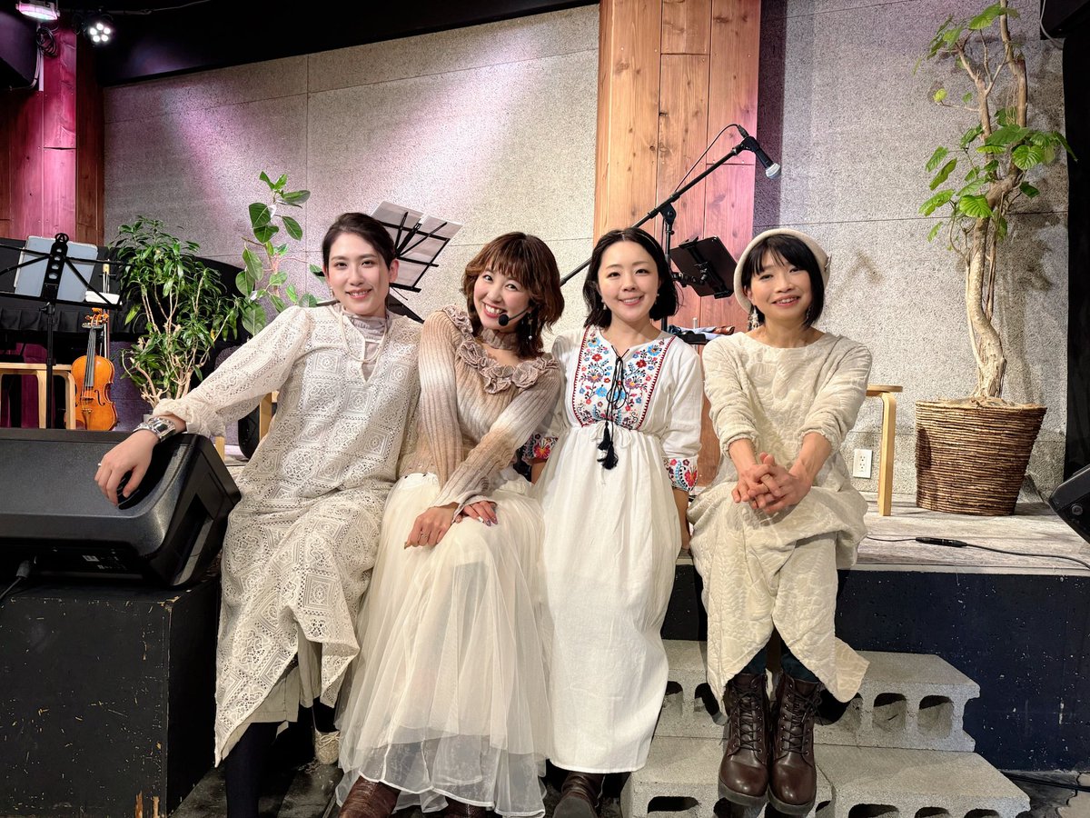 RayMSwolf's tweet image. #妖精からの贈り物　ライブありがとうございました！
私もしかして今年初めてのライブかもしんない！！？たいへん楽しい時間でした🫶ありがとうございます🥰