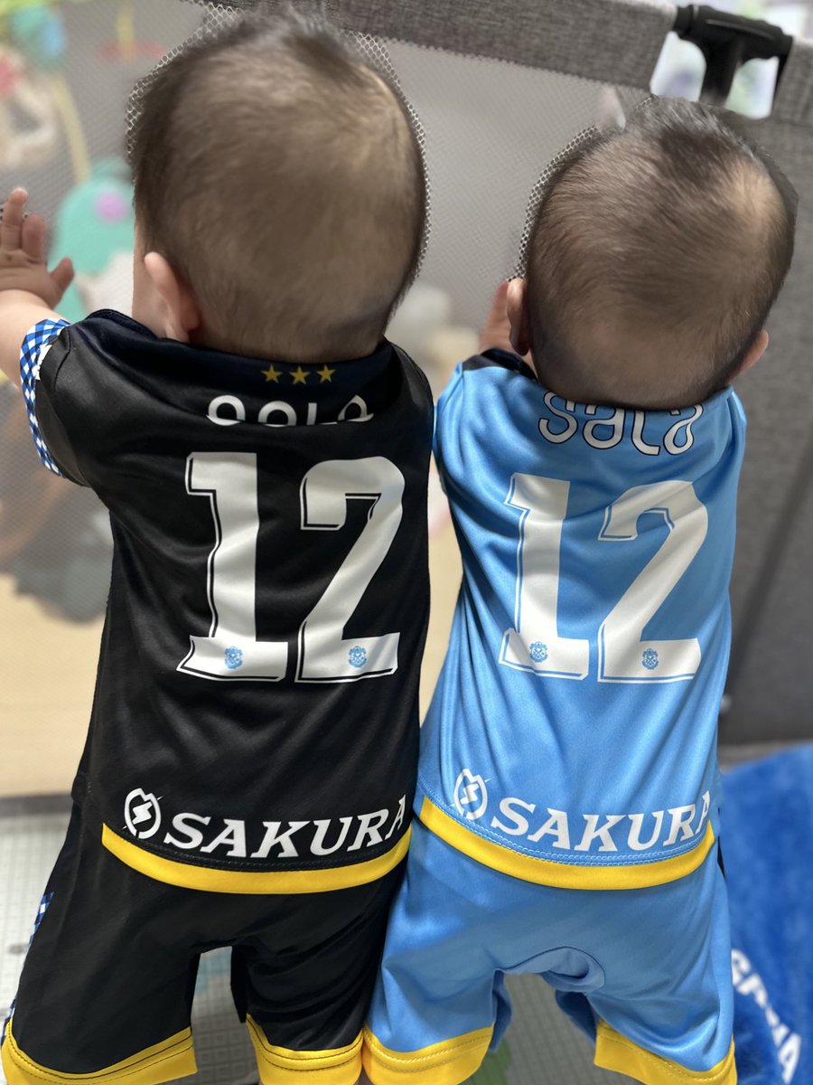 今シーズン、ヤマハスタジアムデビューします😁
#ジュビロ磐田　#一卵性双生児