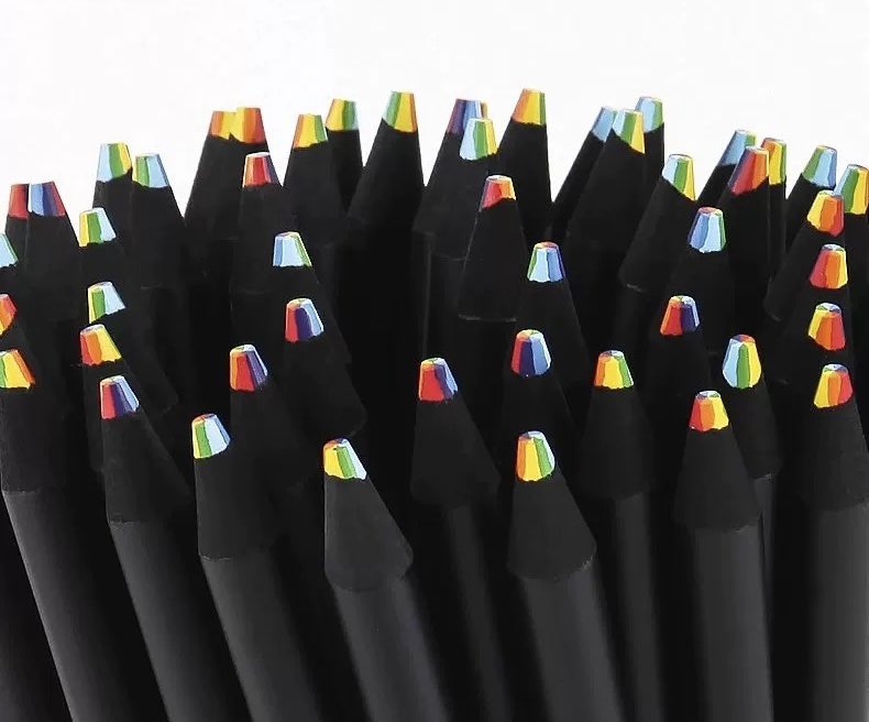 PencilSiye's tweet photo. Black wooden Colored Pencils ~

Minimum order quantities is 3000sets only ! 

#art #craft #crafting #painting #drawing #office #OEM #acrylic #gardening #diy. #drawing #pencil #stationery #school #BTS #Christmas #mothersdaygift #discovery #Discount #popular #hottrend #supplier https://t.co/2hMdMMgTZk
