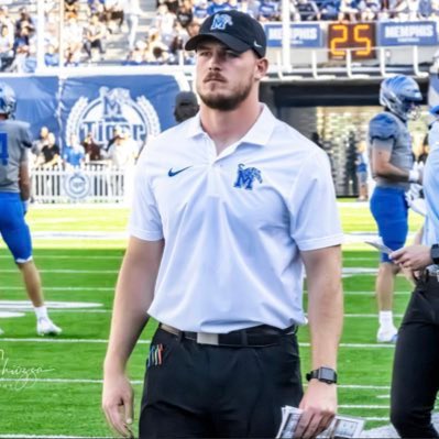 Miami (Ohio) is also set to hire Memphis’ Drew Martin as its new director of player personnel, a source tells <a href="/CBSSports/">CBS Sports</a>/<a href="/247Sports/">247Sports</a>.

Martin was an assistant director of player personnel at Memphis.

247sports.com/article/colleg…
