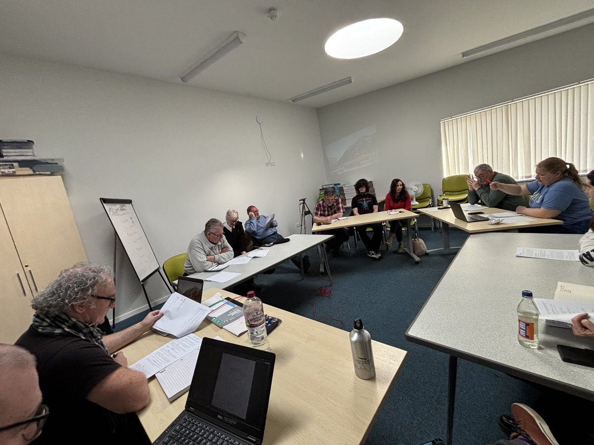 AyrshireFilmCo's tweet photo. Another great session of Irvine Seniors Screen Team this morning, with first read through of their script ‘IT for Gummies’ 📝

Can’t wait to see how their film develops over the next few weeks as pre-production ramps up! 🎬

#IrvineScreenTeam #ScreenEducation https://t.co/zIDVRQvBUA