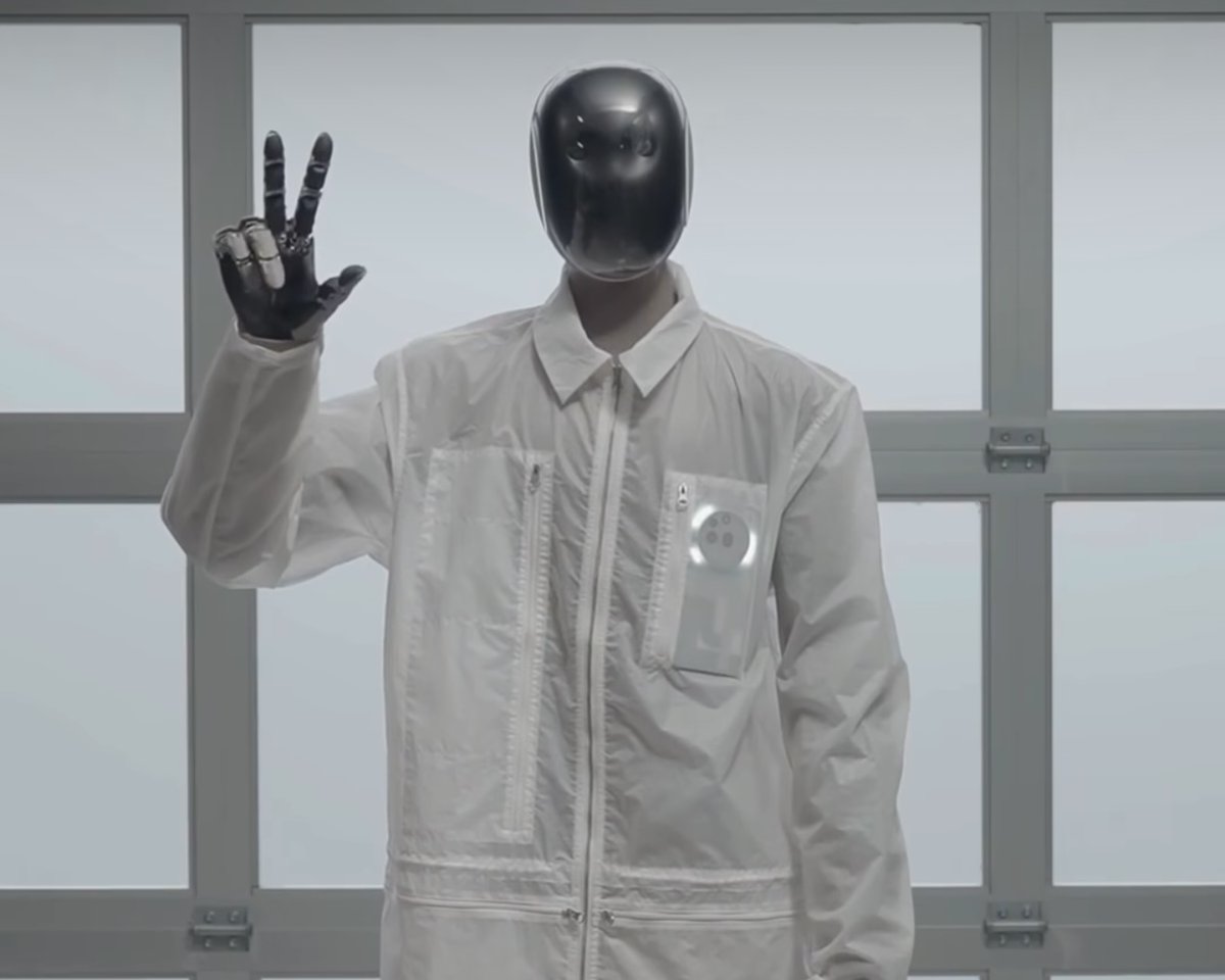 roccetry's tweet photo. Nothing Phone (3a) Series - Not designed by Americans https://t.co/ebOH9qaS6l